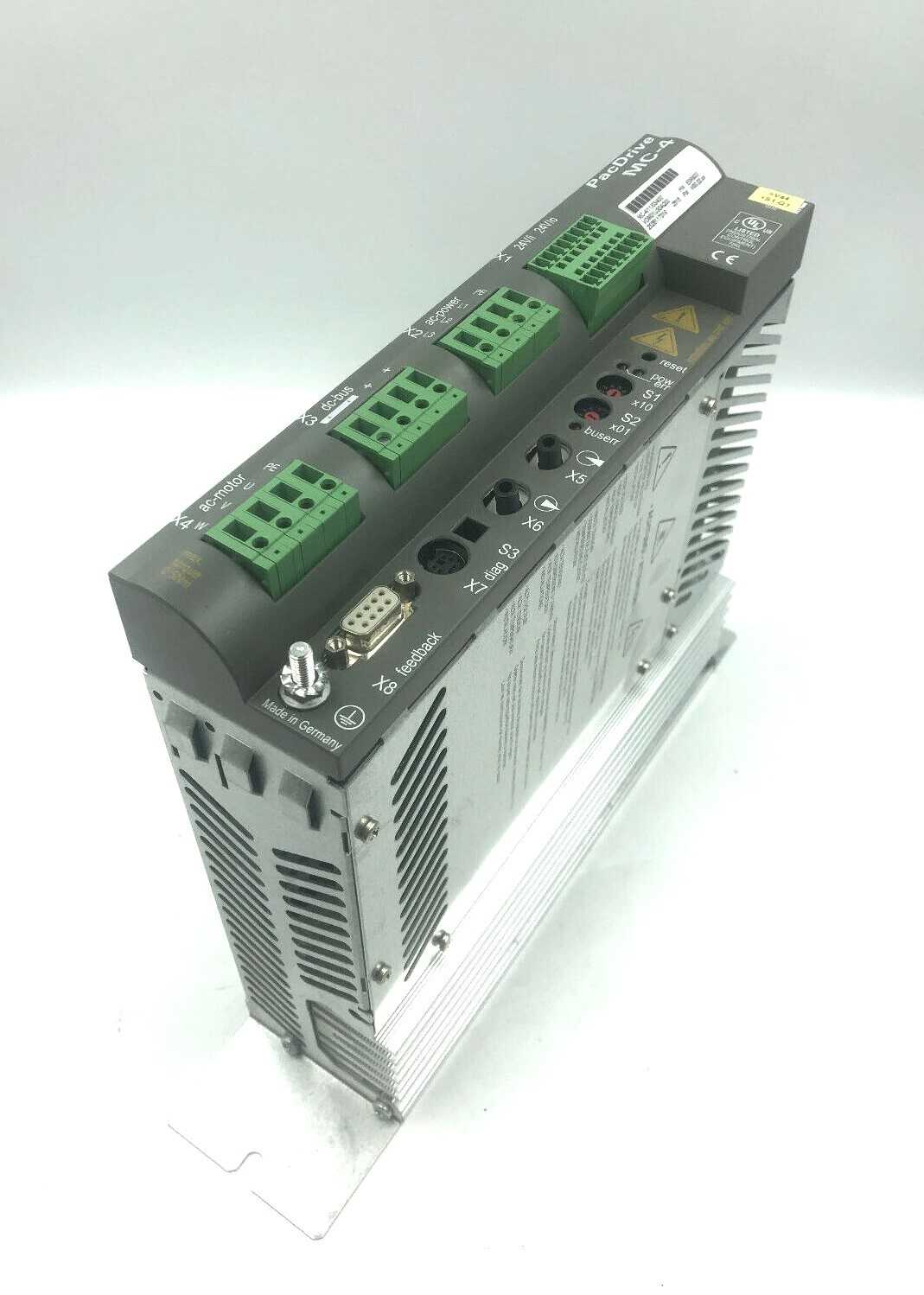 Schnieder Electric VDM01U30AQ00  - MC-4/11/03/400